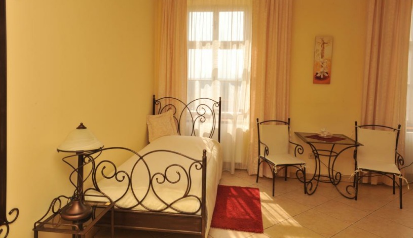 Hotel Podhrad Hluboká nad Vltavou - Knížecí dvoulůžkový pokoj ve vedlejší budově